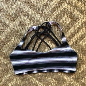 Lululemon sports bra
